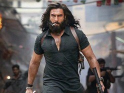‘তখন ওরাই পাশে দাঁড়িয়েছিল!’ আম্বানি পরিবারের প্রতি কৃতজ্ঞ রণবীর