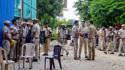 Two held for killing friend on suspicion of hacking mobile phone in Gurugram Two held for killing friend on suspicion of hacking mobile phone in Gurugram
