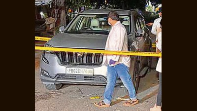 Forensic examination has found evidence indicating that the victim was holding the pistol when the shot was fired. (HT Photo)