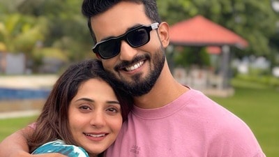 কবে প্রথম দেখা হয়েছিল শুভ্রজিৎ- প্রিয়াঙ্কার?