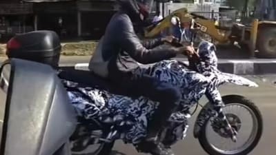 బజాజ్ అడ్వెంచర్ బైక్..