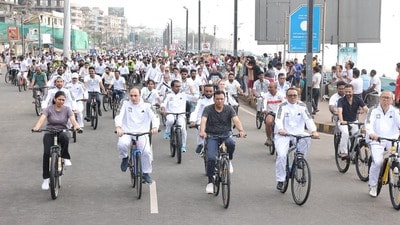 బ్రిక్స్ సైక్లింగ్ ర్యాలీ బ్రిక్స్ సైక్లింగ్ ర్యాలీ