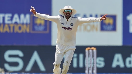 IND vs SL LIVE SCORE, 2nd Test: Shubman Gill celebrates the dismissal of Niroshan Dickwella. IND vs SL LIVE SCORE, 2nd Test: Shubman Gill celebrates the dismissal of Niroshan Dickwella.