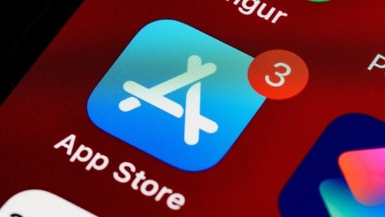Vine is making a comeback through Divine, a new six-second video app backed by Jack Dorsey that bans AI content and brings back old Vine videos. (Pexel/Representative image)