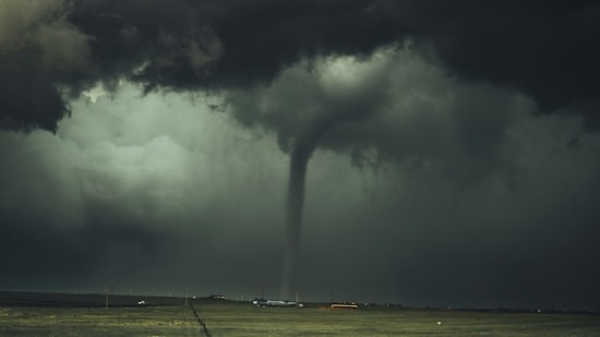 The NWS has issued tornado and severe thunderstorm warnings for parts of southwest Virginia on Friday night (Unsplash)