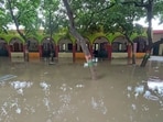 Kadipur’s government primary school was inundated on Saturday after overnight rain, with staff saying a weekday downpour could disrupt access for students. (Parveen Kumar/HT)