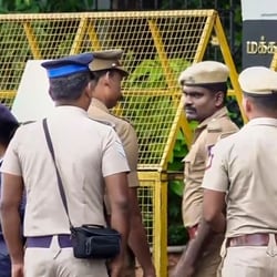 The special teams of Tamil Nadu Police are travelling to Odisha to nab the suspects, they said.
