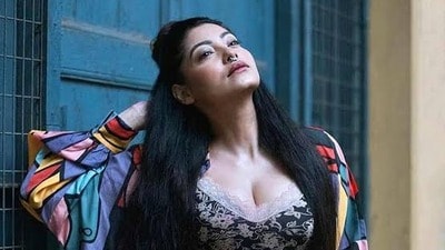‘এক রাতের রেট কত?’ মির্জাপুর খ্যাত বাঙালি অভিনেত্রীকে যৌনতার প্রস্তাব!