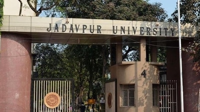 Jadavpur University in West Bengal (File Photo) Jadavpur University in West Bengal (File Photo)