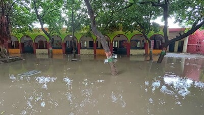 Kadipur’s government primary school was inundated on Saturday after overnight rain, with staff saying a weekday downpour could disrupt access for students. (Parveen Kumar/HT) Kadipur’s government primary school was inundated on Saturday after overnight rain, with staff saying a weekday downpour could disrupt access for students. (Parveen Kumar/HT)