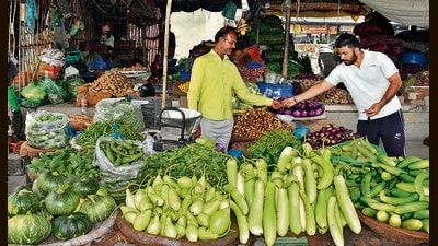 The wholesale vegetable market in Ludhiana. (HT photo) The wholesale vegetable market in Ludhiana. (HT photo)