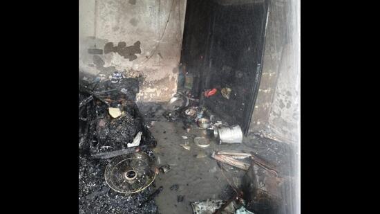 Mother, son critical after LPG leak sparks Airoli home fire