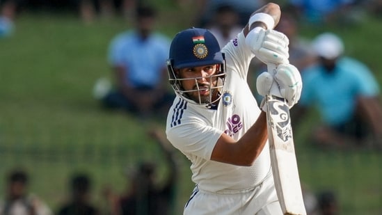 IND vs SL LIVE Score: India lose Saransh early on Day 2; Pant back on crease
