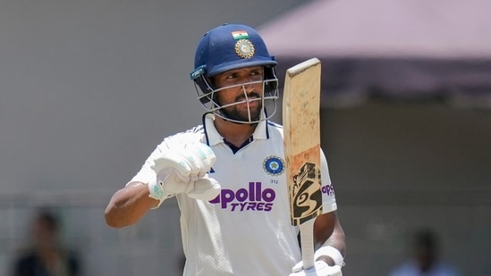 IND vs SL LIVE SCORE: Dhruv Jurel is playing a great knock.