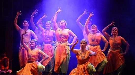 Padma Shri awardee and Bharatanatyam exponent Prathibha Prahlad, along with her Prasiddha Dance Repertory, presented Rashtra Yajna
