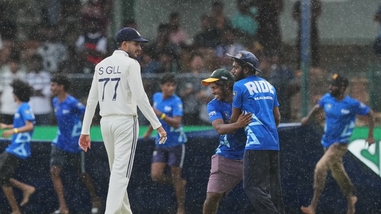 IND vs SL LIVE SCORE:  Rain stops play towards the close of Day 2.
