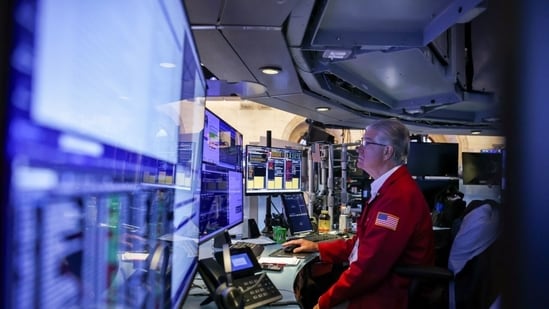 Stock market today: S&P 500 and Nasdaq fall as chip stocks slide, Nvidia drops, Treasury yields ease, while Trump’s Canada tariffs hit market sentiment.