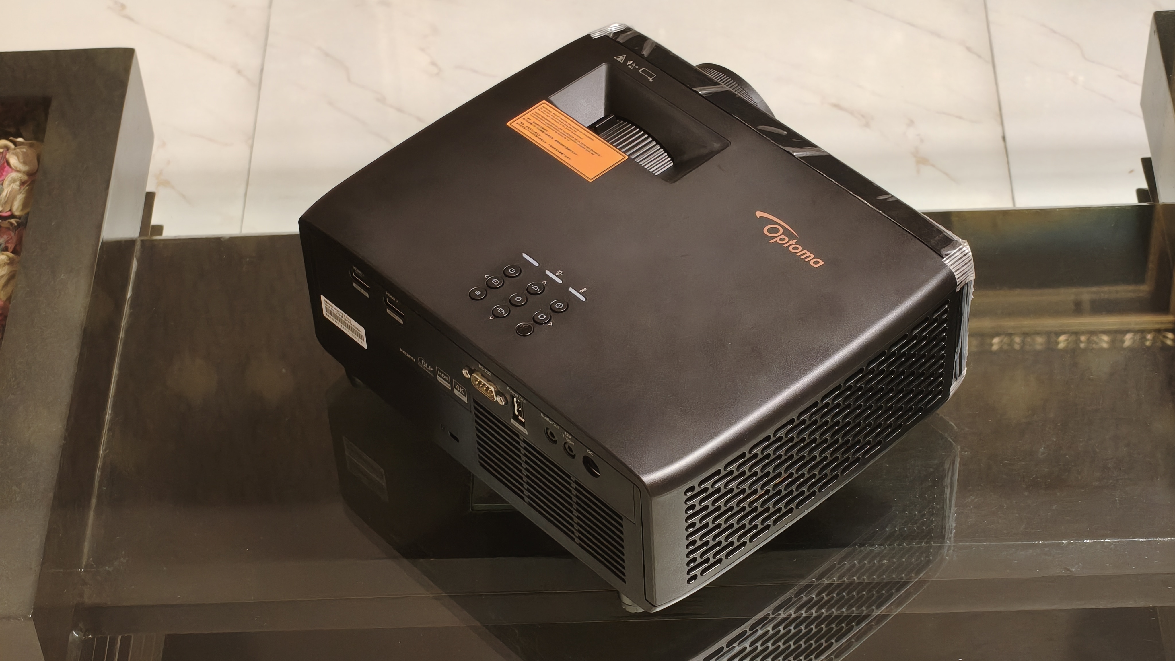 The Photon Beam PK52 keeps things understated, with a simple design and thoughtful touches throughout its chassis. (Shubh Bhushan - )