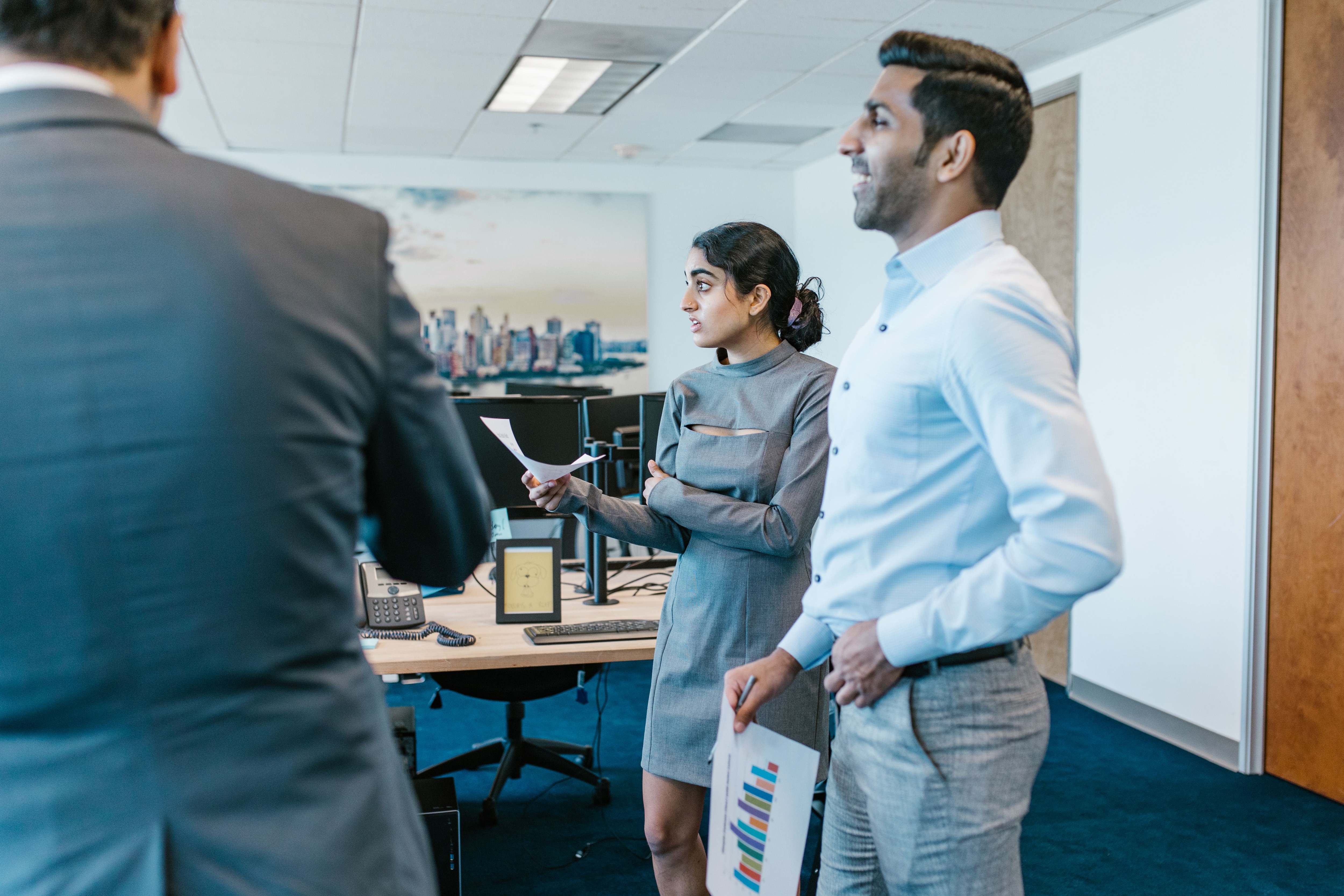It is important to stand up and move wonce in a while when at work. (Pexel) It is important to stand up and move wonce in a while when at work. (Pexel)