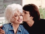 Dolly Parton, the iconic singer-songwriter, with her husband.(Dolly Parton/Instagram)