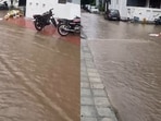 A Gurgaon founder reacted to waterlogging outside his home after an hour of rain and raised concerns about civic facilities.(Instagram/shivin.chaudhary)
