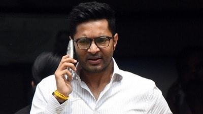 বাদল অধিবেশন শেষ হয়ে গেলেও ঝুলে রয়েছে ২০ জন এনসিপিআই সাংসদের ভবিষ্যৎ। (Rahul Singh)
