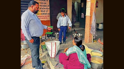 An official of the state food panel during the inspection in Ludhiana on Tuesday. (HT photo) An official of the state food panel during the inspection in Ludhiana on Tuesday. (HT photo)