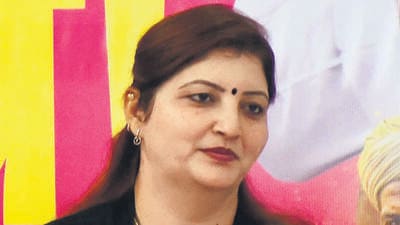 Pune police have filed a case against two individuals and others for allegedly posting and circulating defamatory, obscene and offensive content targeting NCP leader Rupali Chakankar on social media. (HT FILE)