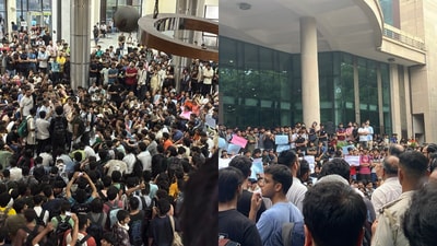 Students carried placards that read “IIT-D: Dreams or Death," as they demanded the resignation of the dean and associate deans of the Students’ Welfare Office, as well as the head of the physics department. (X) Students carried placards that read “IIT-D: Dreams or Death," as they demanded the resignation of the dean and associate deans of the Students’ Welfare Office, as well as the head of the physics department. (X)