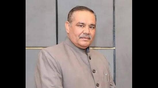 Ex-Union minister Vijay Kumar Sampla summoned for fifth time in the case. (HT File)