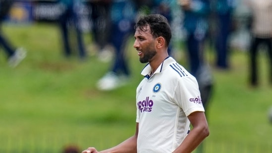 Prasidh Krishna celebrates after taking the wicket of Kamindu Mendis.(PTI)