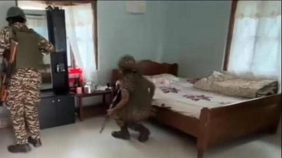 The operation came a day after a CRPF jawan sustained an injury to his foot during a gunfight between security forces and unidentified armed individuals. (HT Photo)