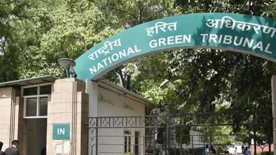 Water resources department shifts blame on local civic, sewerage agencies. (HT File)