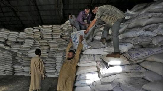 Wholesale and retail sugar prices have dropped in Pune although consumers say retail prices still remain high. (REUTERS (PIC FOR REPRESENTATION))