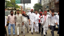 SP files police complaint over hoardings ‘targeting Akhilesh’ SP files police complaint over hoardings ‘targeting Akhilesh’