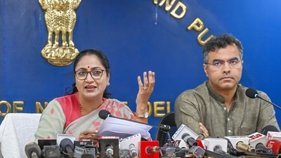 Delhi Chief Minister Rekha Gupta, along with Delhi Cabinet Minister Parvesh Verma, addresses a press conference at the Delhi Secretariat, in New Delhi. (Sanjeev Verma/HT Photo)