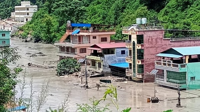 Nepal floods: U.S. citizens are advised to avoid affected areas and contact family or tour companies. (HT_PRINT) Nepal floods: U.S. citizens are advised to avoid affected areas and contact family or tour companies. (HT_PRINT)