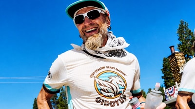 Ultramarathon runner Jeff Browning suffered a heart attack in Canada. (Jeff Browning/ Instagram)