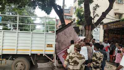 Police officials said that the drive is not a one-time exercise and that similar inspections and enforcement actions will continue in future. (HT)