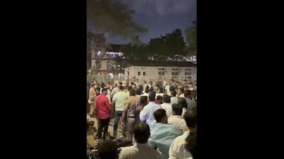 This is the second FIR registered in connection with the clash between Akhil Bharatiya Vidyarthi Parishad (ABVP), Congress and NSUI workers at the COEP campus. (VIDEO GRAB)