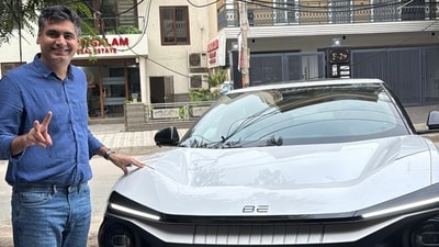 Under the policy, 100 per cent motor vehicle tax exemption will be given on new battery-operated electric vehicles priced up to  ₹30 lakh (ex-showroom) (X/@DC_Gurugram)