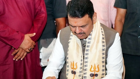 Congress, NCP(SP) and other opposition parties have slammed the Fadnavis government over the MPSC paper leaks(@Dev_Fadnavis)