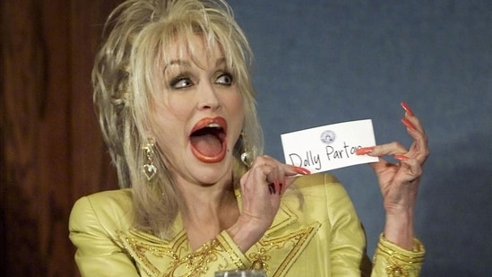 After Dolly Parton's passing, a petition surpasses 54,000 signatures urging Nashville International Airport to be renamed in her honor.