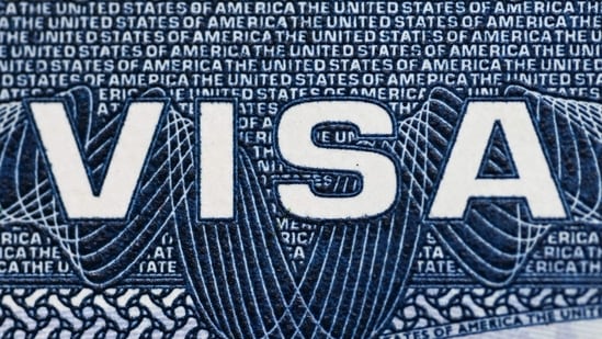 The US government plans to revoke the visas of foreigners who came to the country for tourism or business but sought to stay longer by applying for asylum.