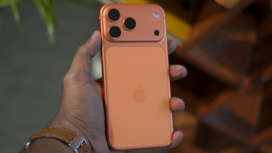  Apple could debut several new colours with the iPhone 18 Pro, including Burgundy, Sky Blue, Silver, and Black.(Hindustan Times)