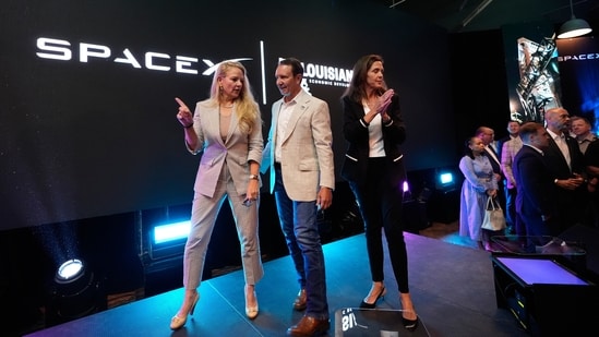 SpaceX President and COO Gwynne Shotwell speaks with Louisiana Gov. Jeff Landry and Secretary of Louisiana Economic Development Susan Bonnett Bourgeois.
