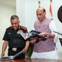 অপারেশন সিঁদুরের সময় ভারত-পাকিস্তান সংঘর্ষবিরতি কীভাবে চূড়ান্ত হয়েছিল, তা নিয়ে দীর্ঘদিনের জল্পনার অবসান ঘটালেন প্রাক্তন সেনা সর্বাধিনায়ক জেনারেল অনিল চৌহান। 