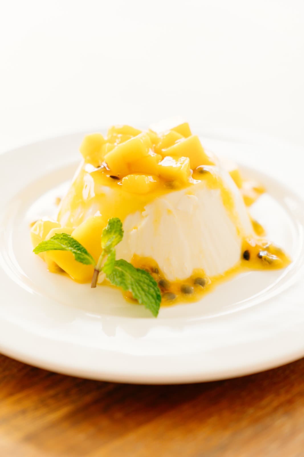 Mango and coconut entremet recipe. (BarNaan, Connecticut) Mango and coconut entremet recipe. (BarNaan, Connecticut)