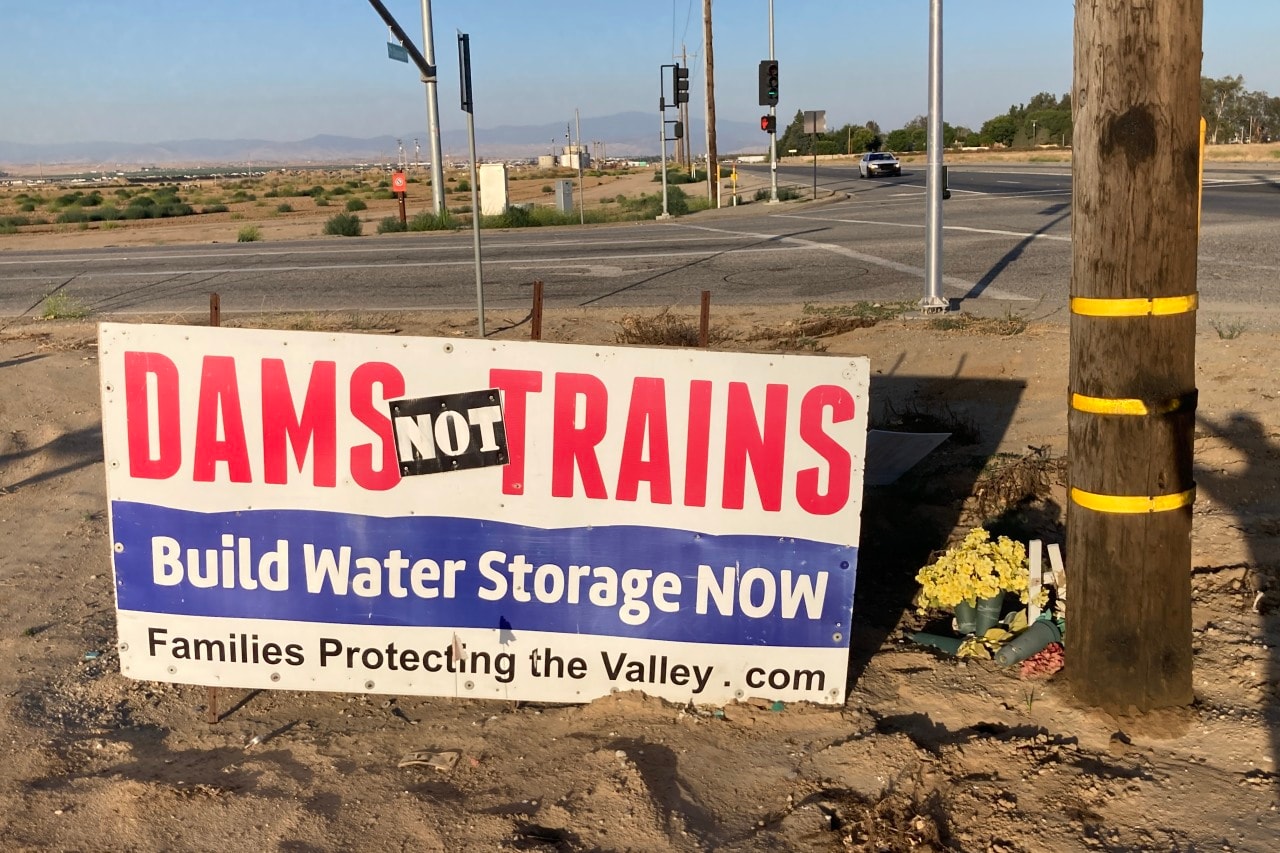 A sign opposing the California high-speed rail project in Shafter, Calif. A sign opposing the California high-speed rail project in Shafter, Calif.