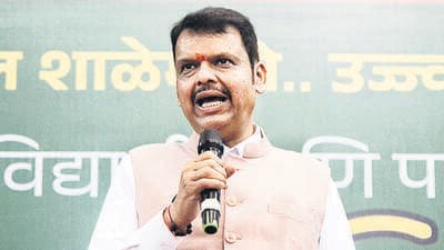 CM Devendra Fadnavis said that no action would be taken against auto and cab drivers for a year. (Hindustan Times) CM Devendra Fadnavis said that no action would be taken against auto and cab drivers for a year. (Hindustan Times)